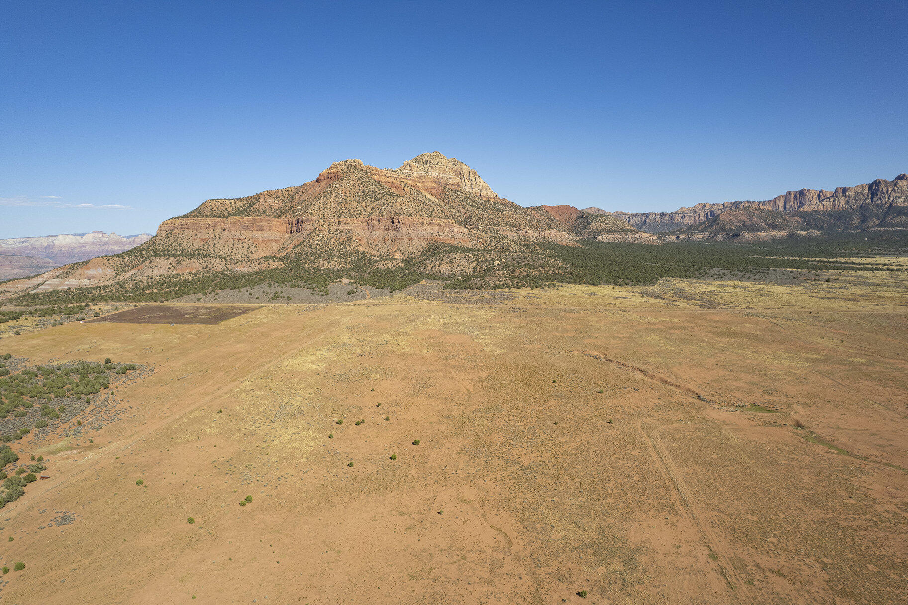 APPLE VALLEY TOWNSITE - Land
