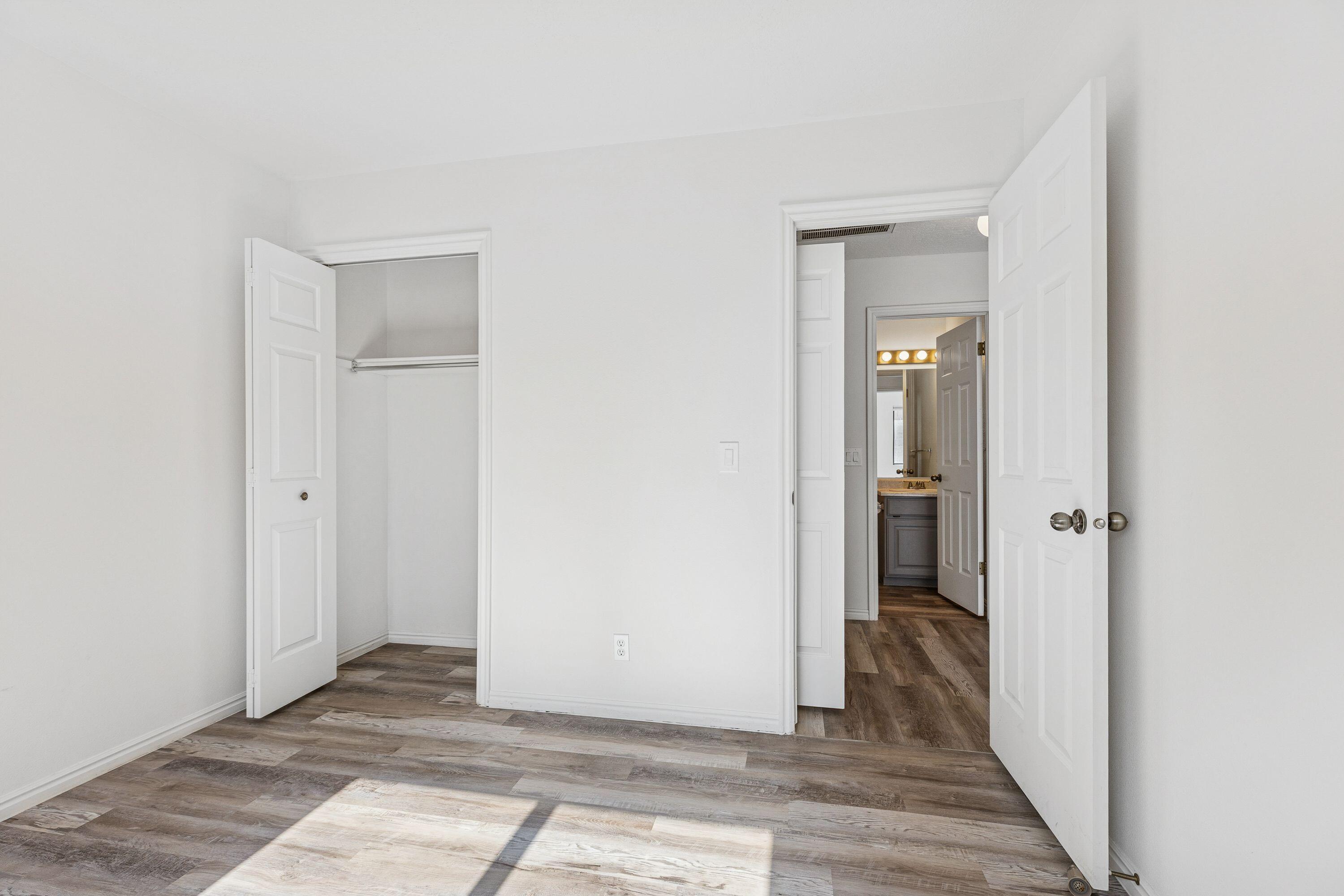 SPANISH PALMS TOWNHOMES - Residential