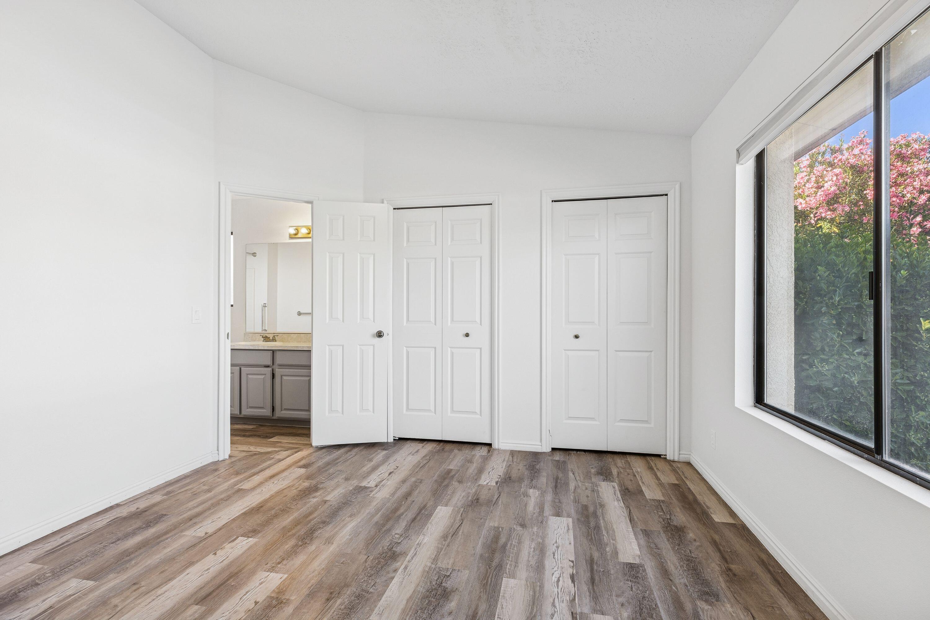 SPANISH PALMS TOWNHOMES - Residential