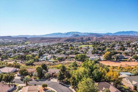 Tiny photo for 665 N Dusk DR, Saint George, UT 84770 (MLS # 25-266159)