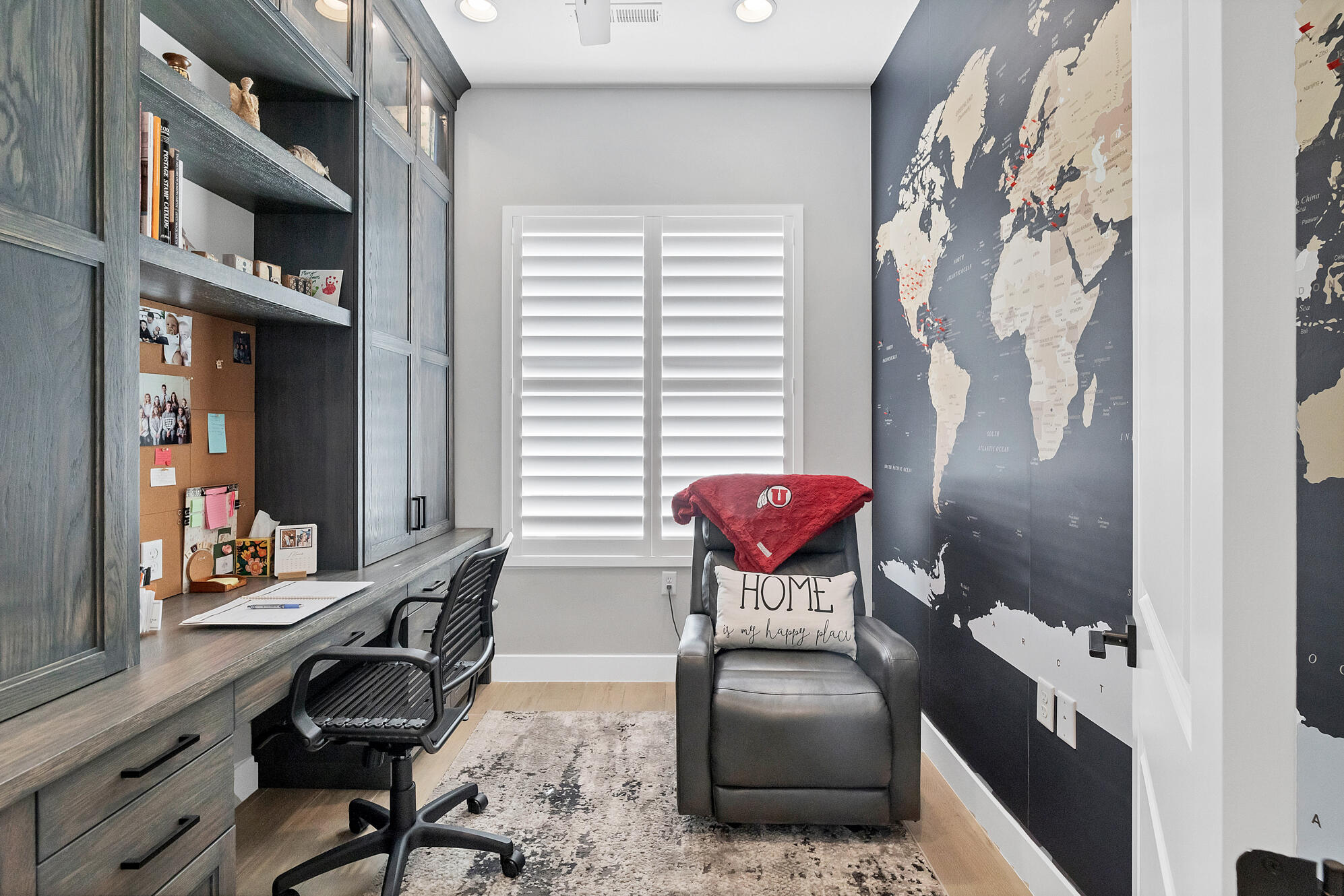 VILLAS AT SUN RIVER - Residential