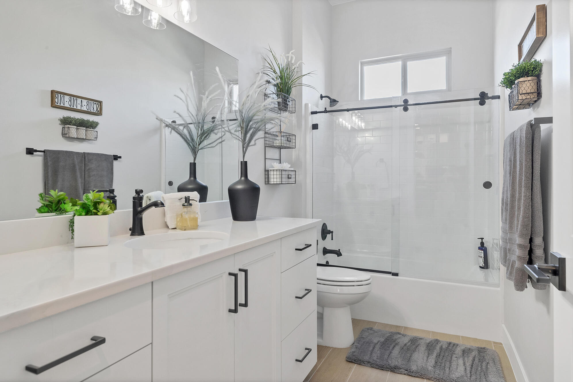 VILLAS AT SUN RIVER - Residential