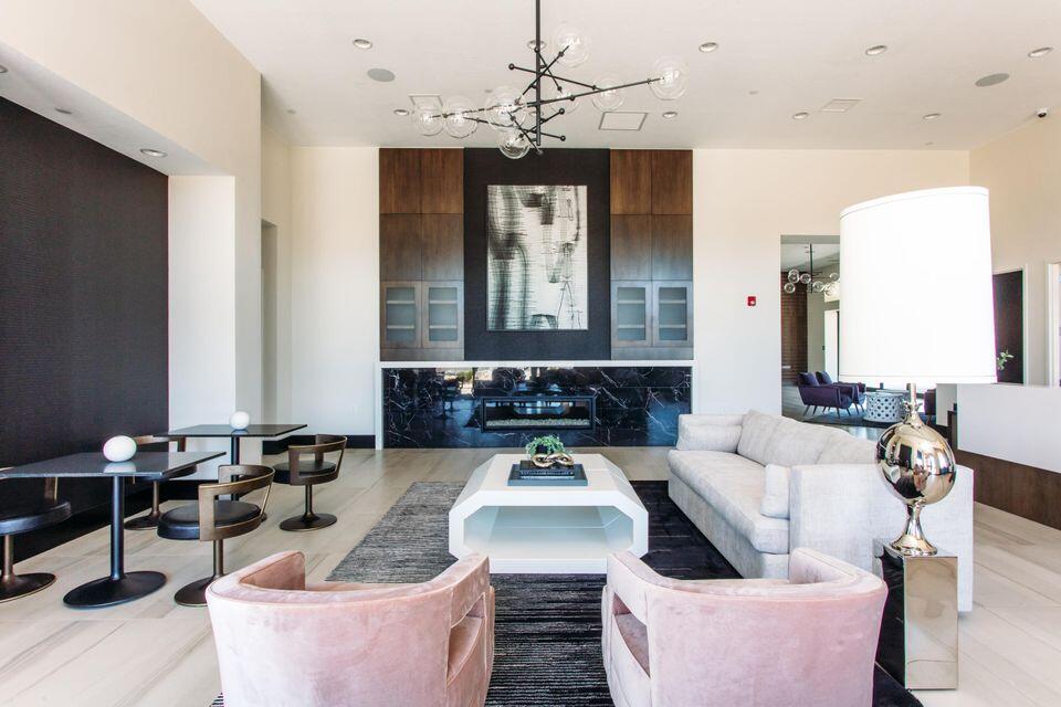 VILLAS AT SUN RIVER - Residential