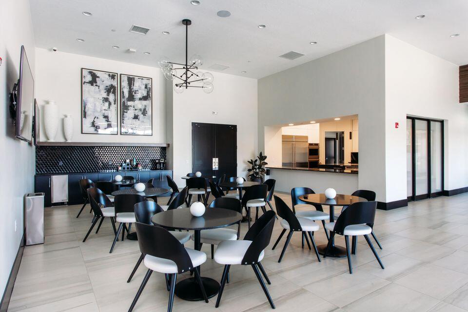 VILLAS AT SUN RIVER - Residential