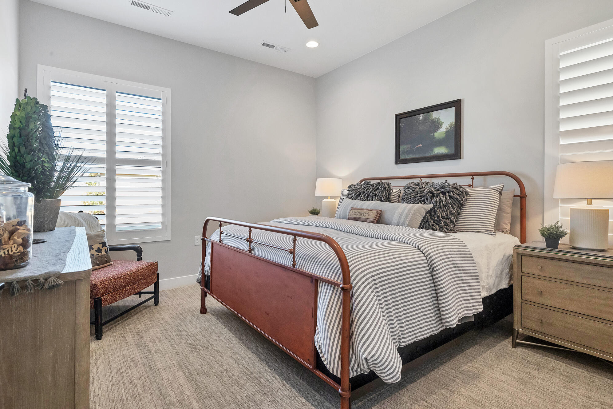 VILLAS AT SUN RIVER - Residential