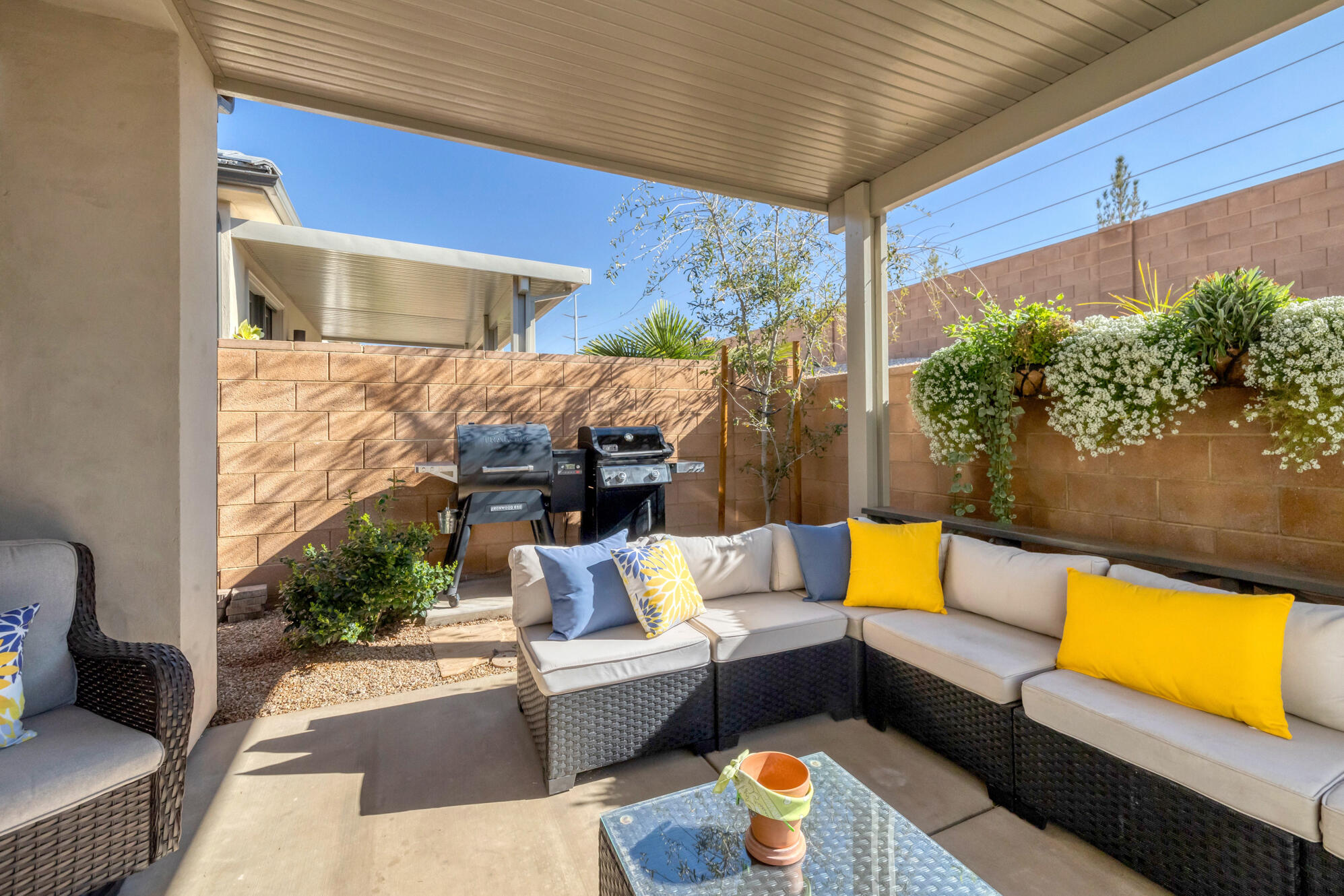 VILLAS AT SUN RIVER - Residential