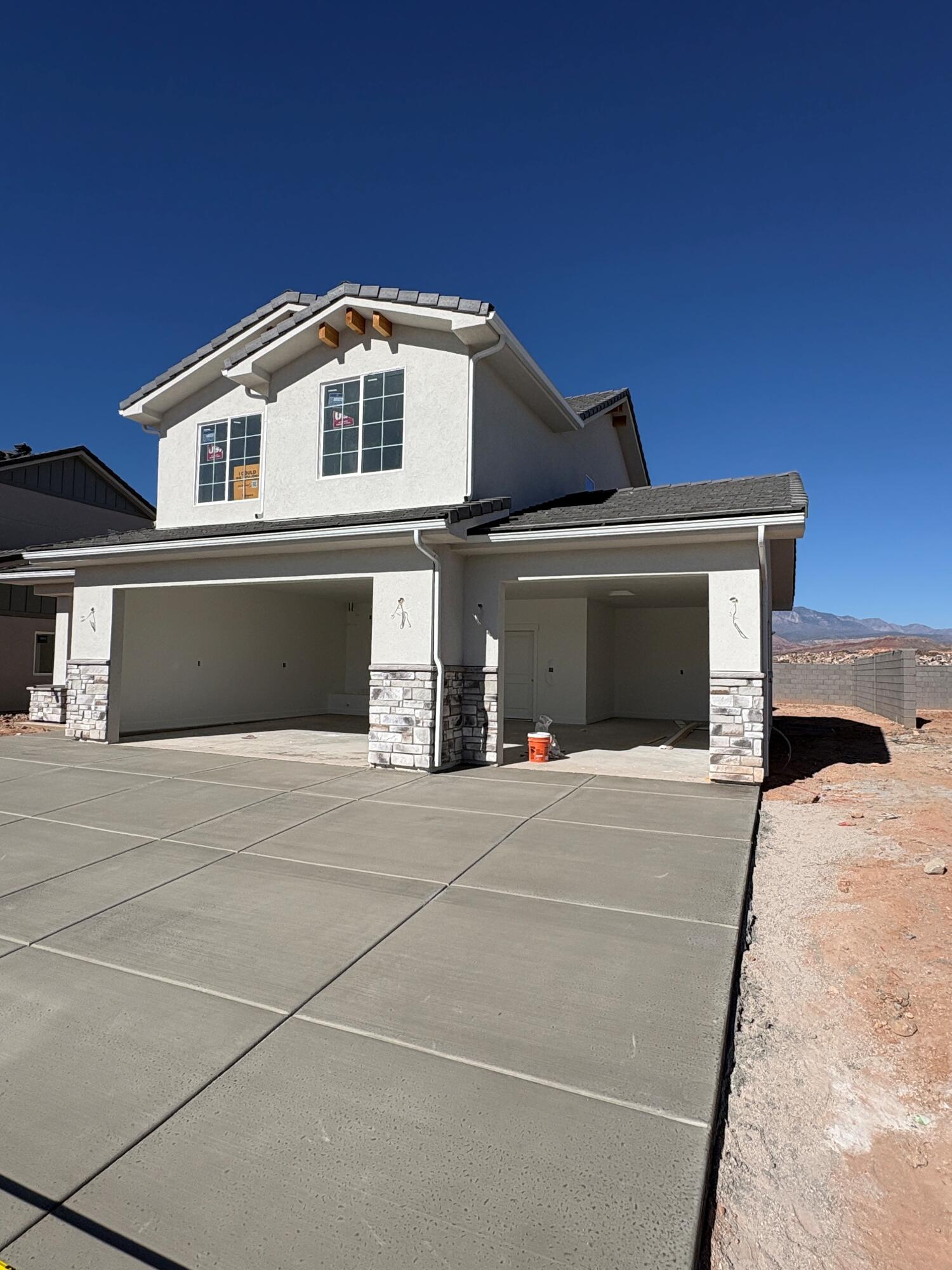 LEGACY AT SAND HOLLOW - Residential