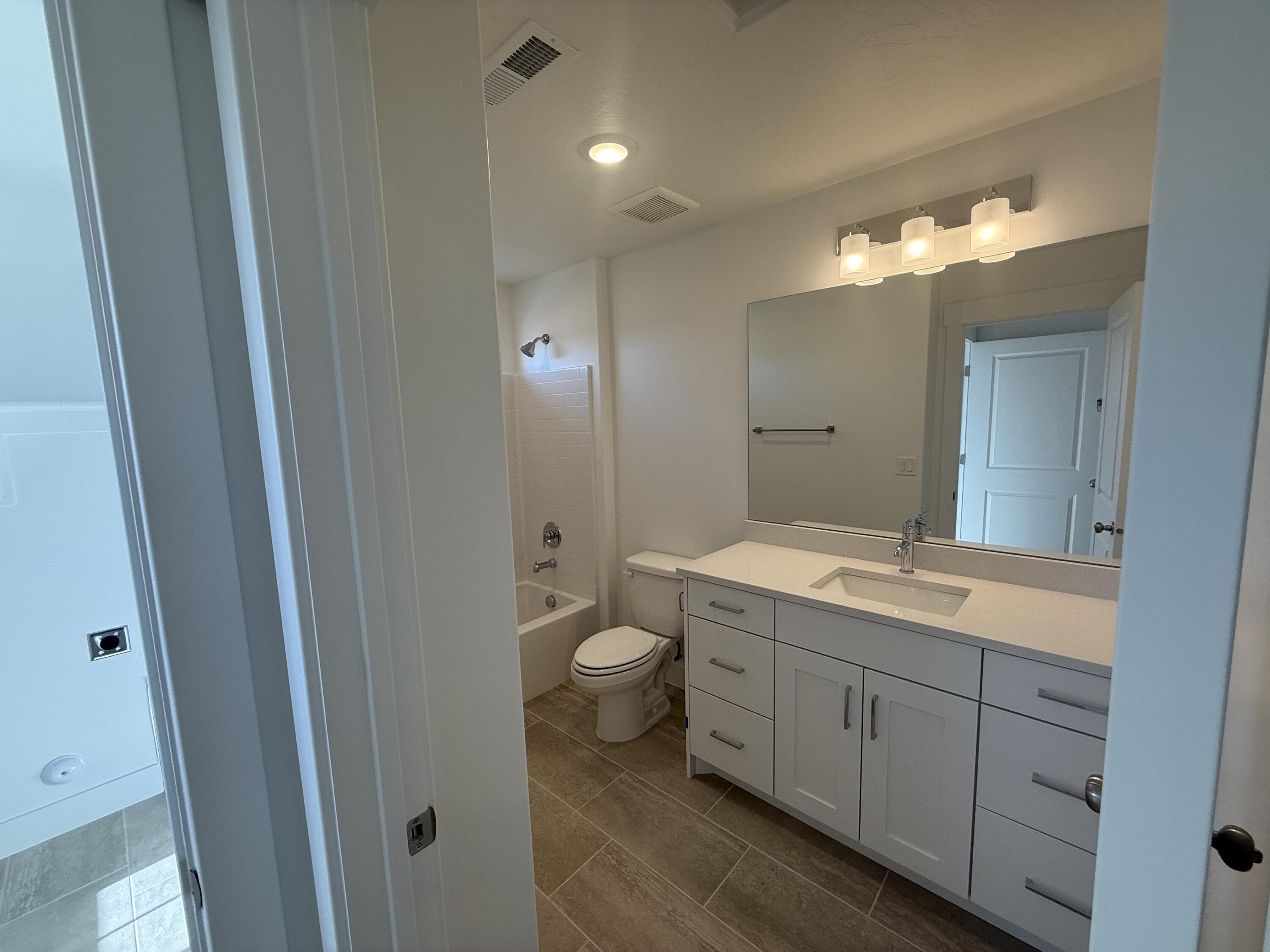 LEGACY AT SAND HOLLOW - Residential