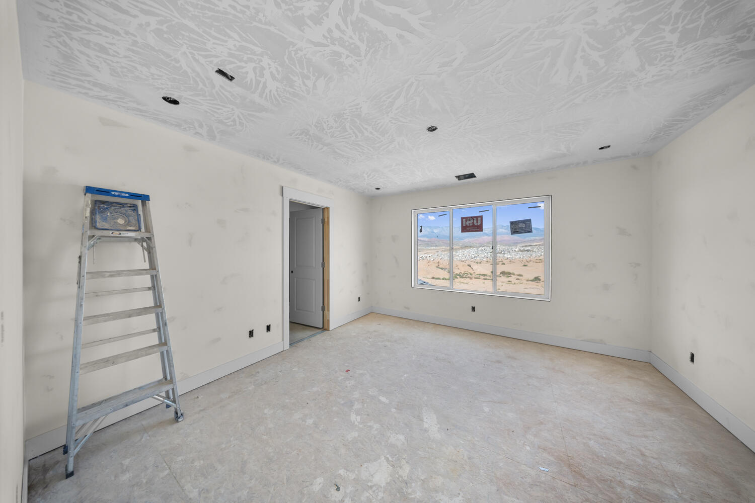 LEGACY AT SAND HOLLOW - Residential