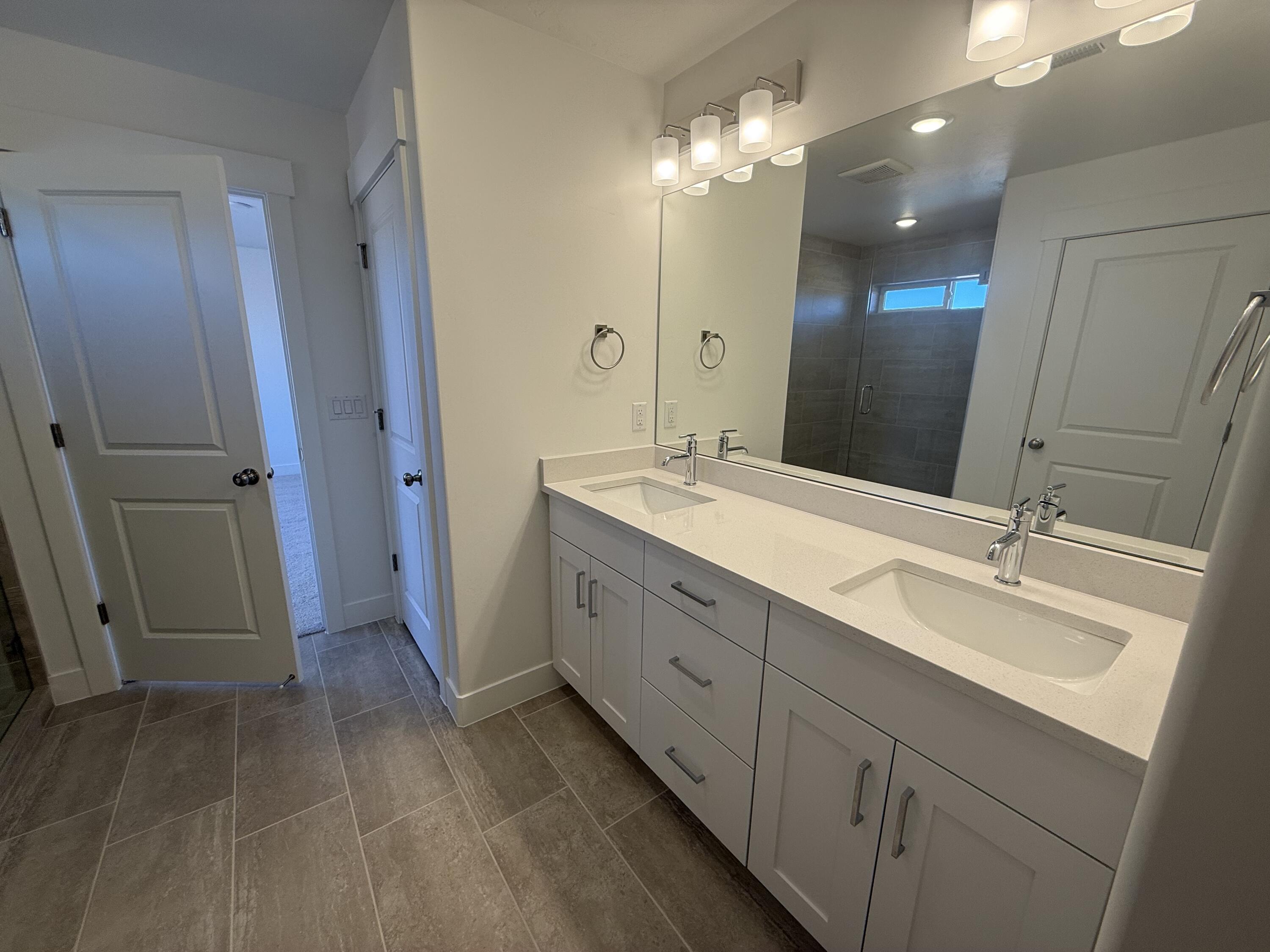 LEGACY AT SAND HOLLOW - Residential