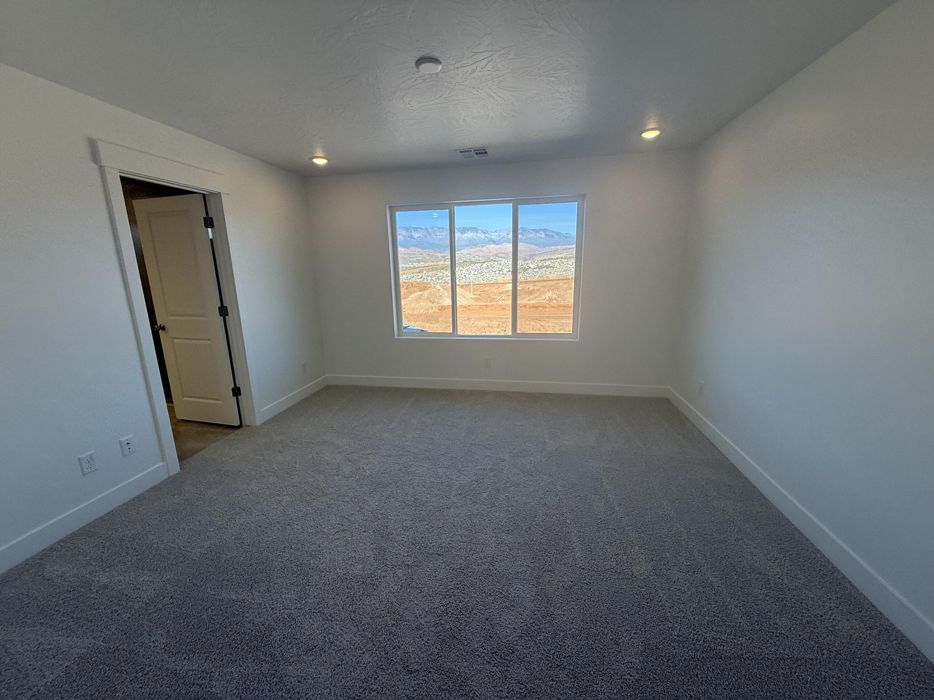 LEGACY AT SAND HOLLOW - Residential