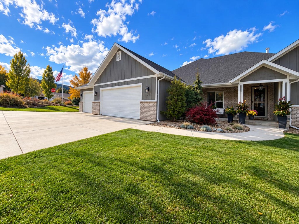 Photo of 1452 S 550 W, Cedar City, UT 84720 (MLS # 26-277350)