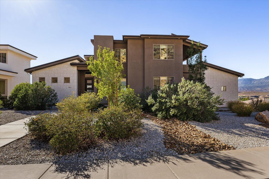 Photo of 461 N 250 E, La Verkin, UT 84745 (MLS # 26-276797)