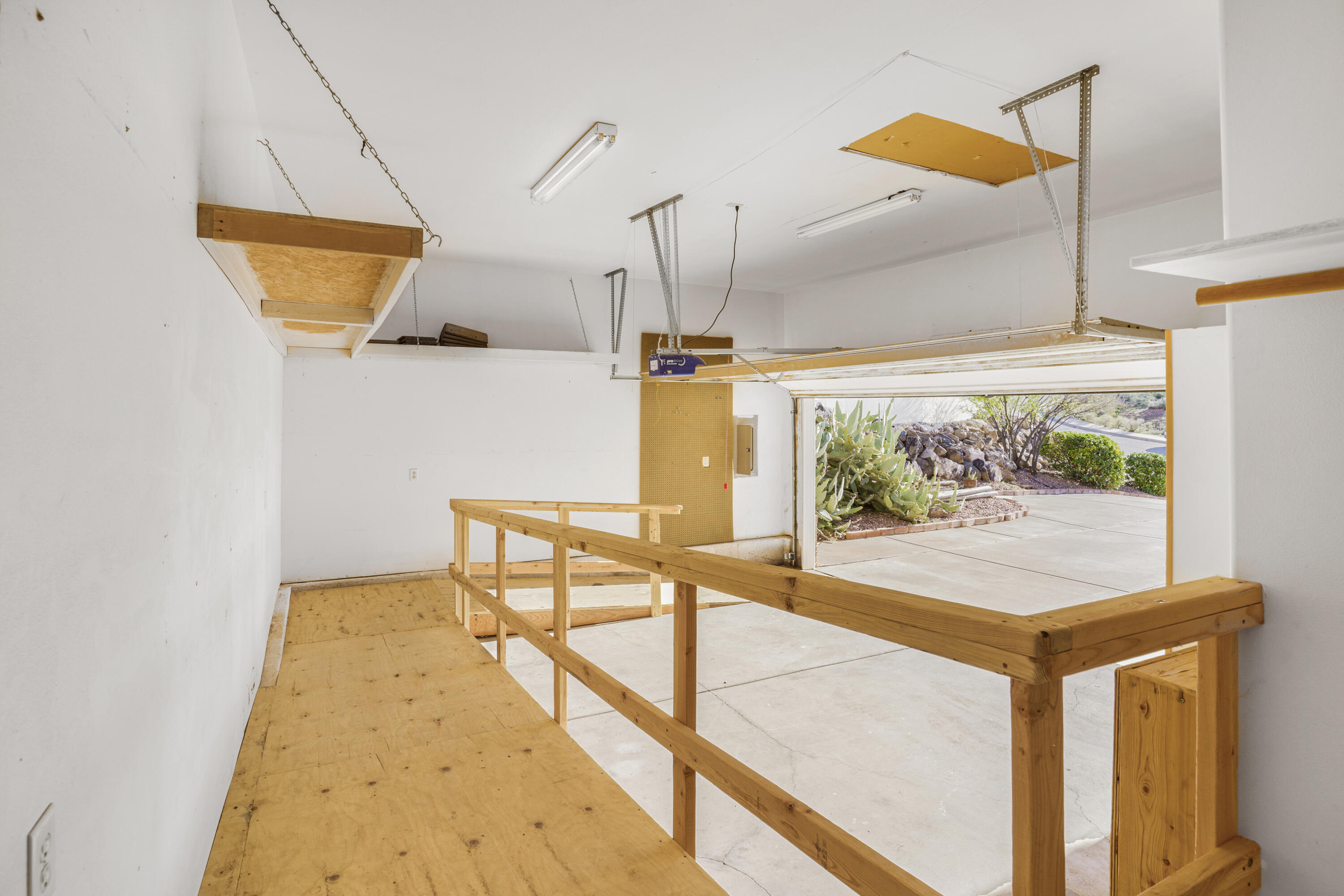 LEGRAND HEIGHTS - Residential