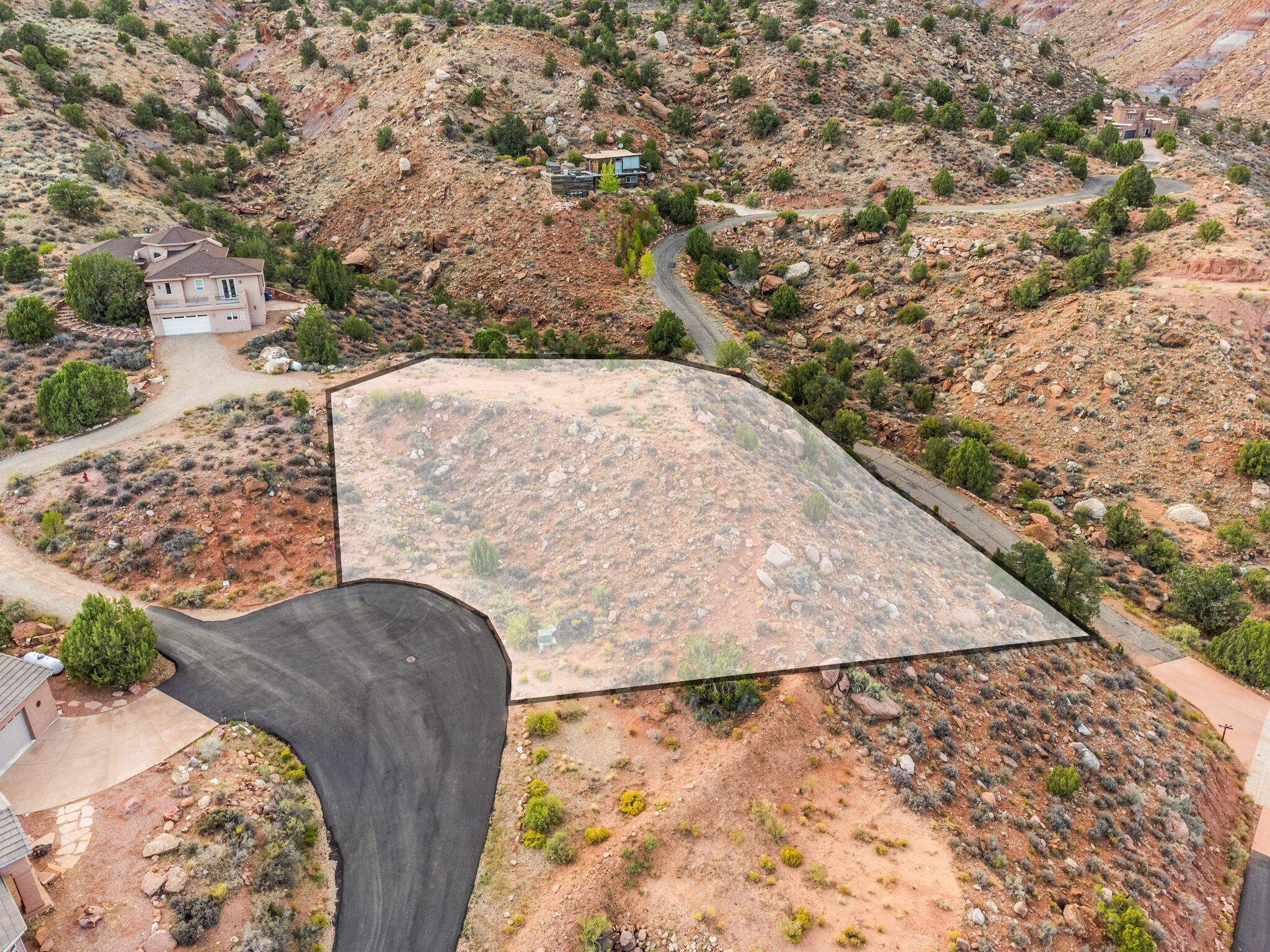 KINESAVA RESIDENTIAL - Land