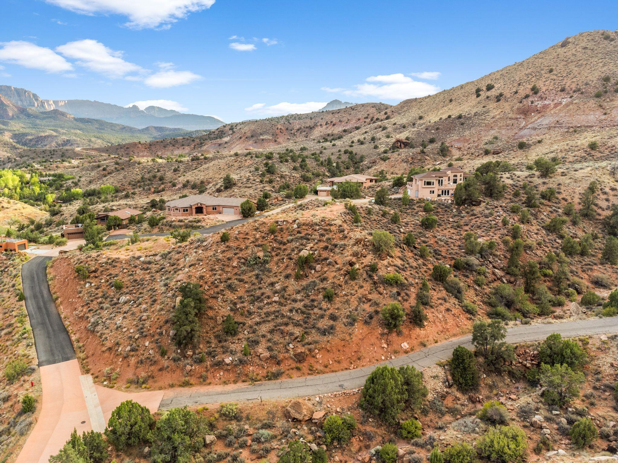 KINESAVA RESIDENTIAL - Land