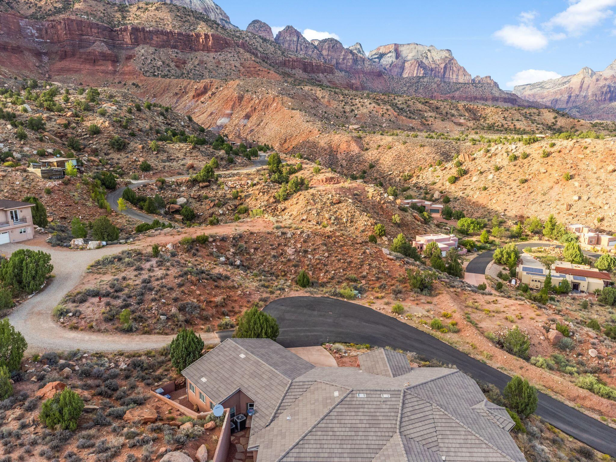 KINESAVA RESIDENTIAL - Land