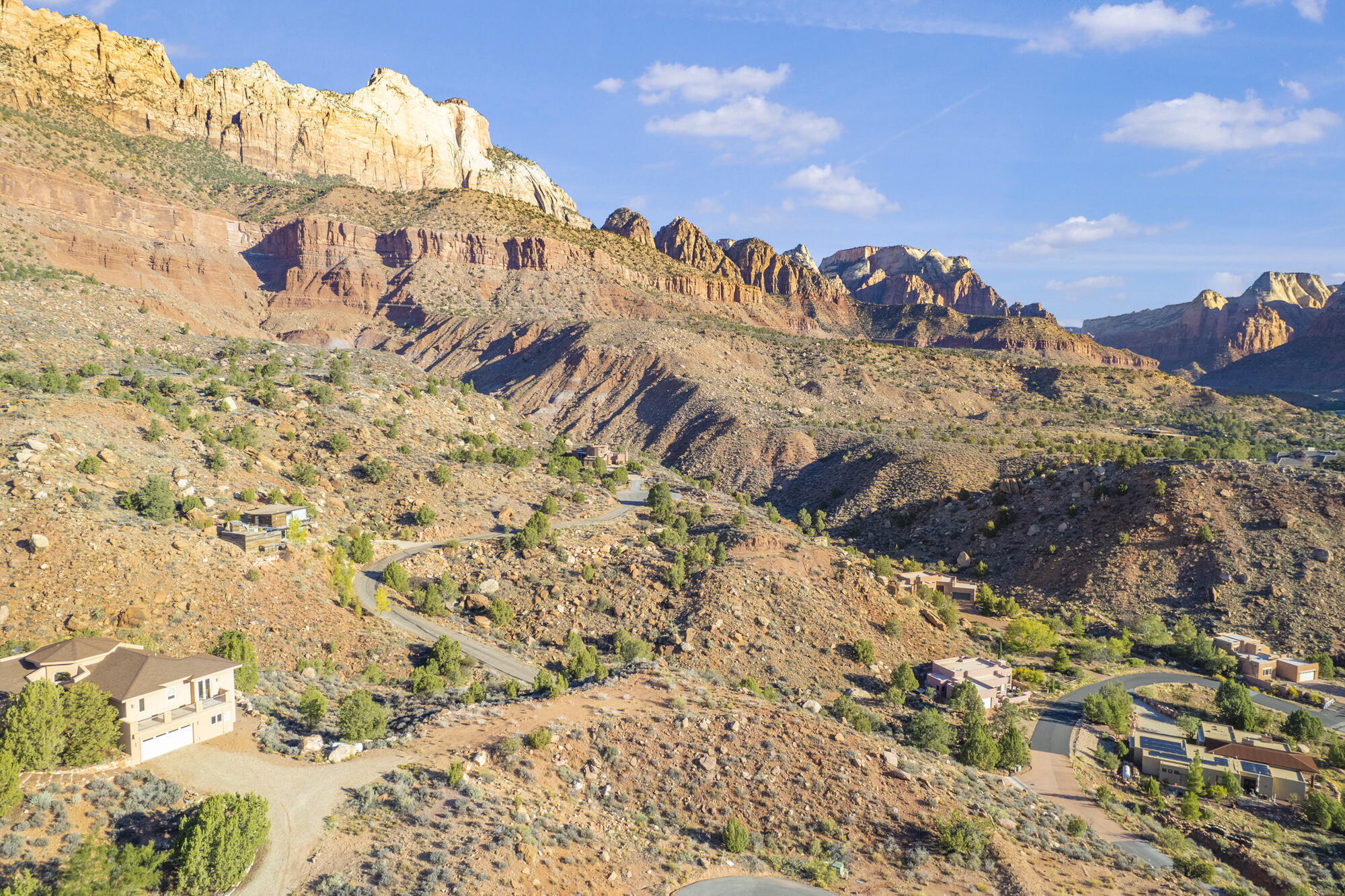 KINESAVA RESIDENTIAL - Land