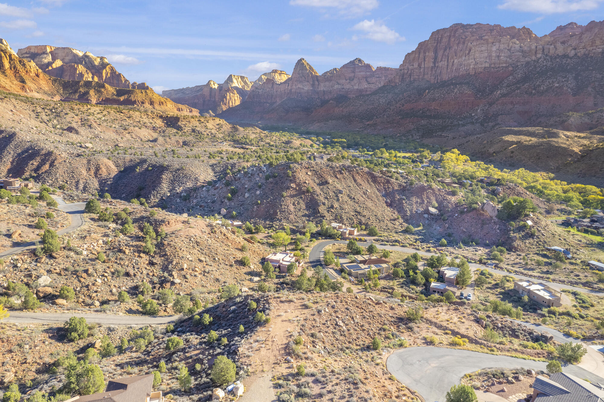 KINESAVA RESIDENTIAL - Land