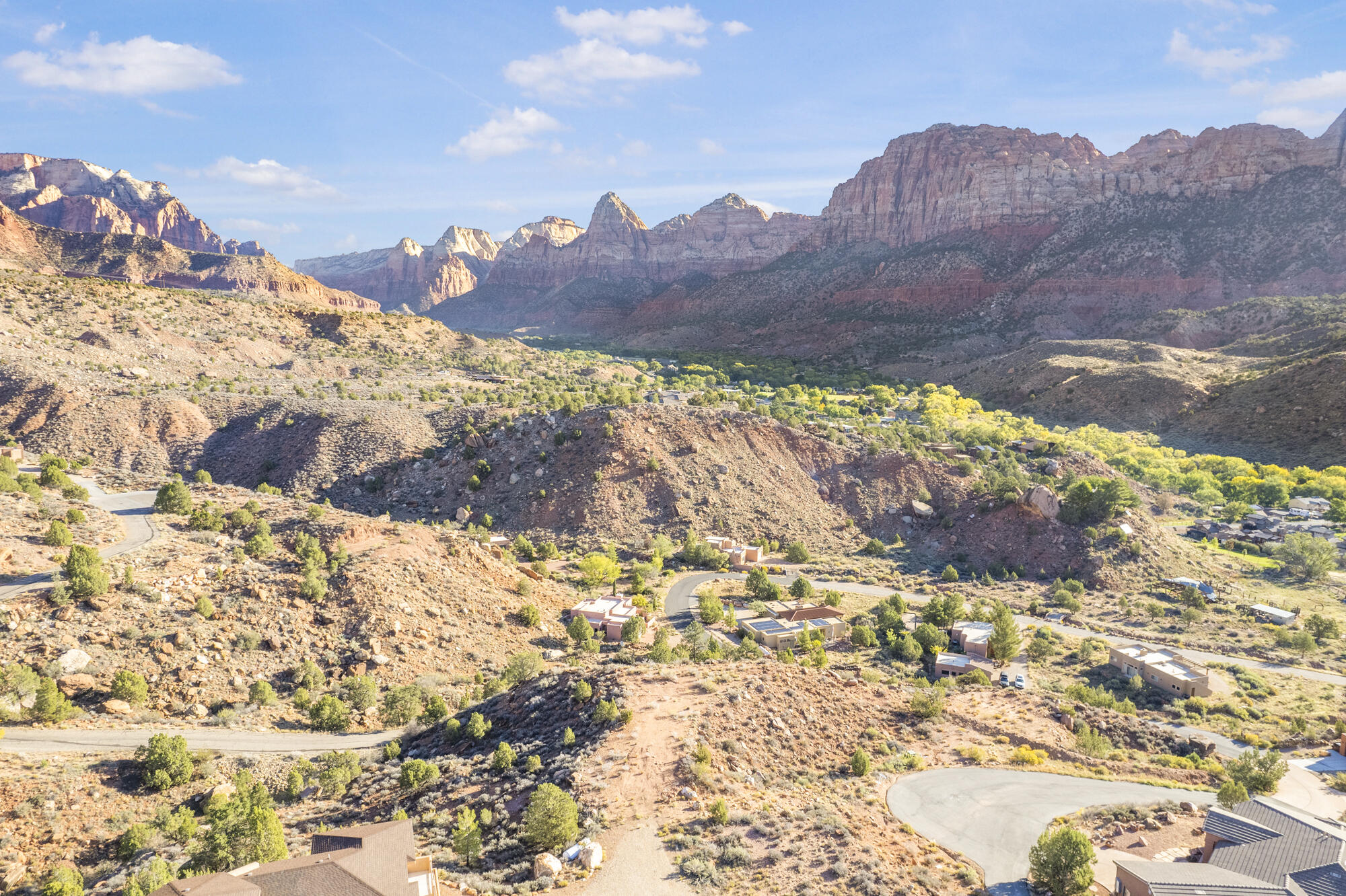 KINESAVA RESIDENTIAL - Land