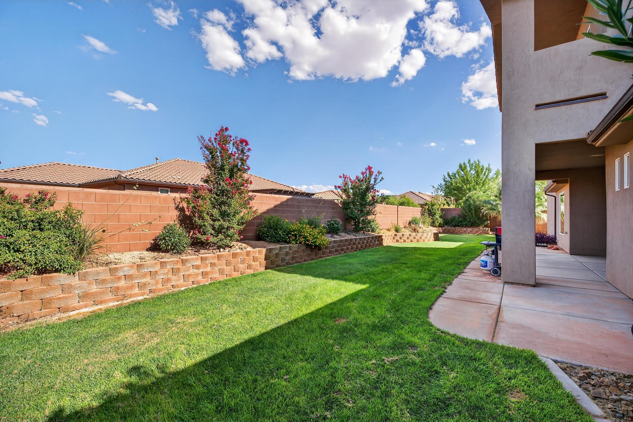 DIXIE SPRINGS - Residential