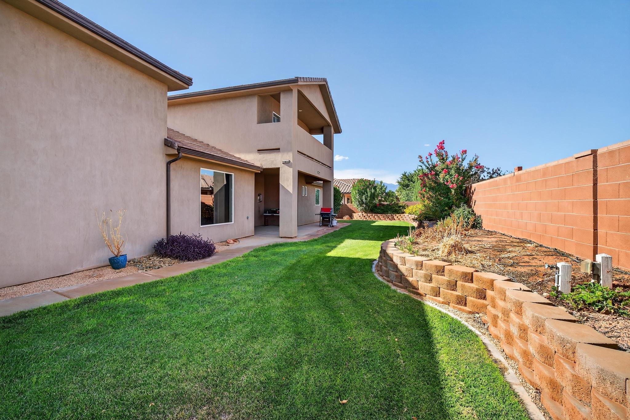 DIXIE SPRINGS - Residential