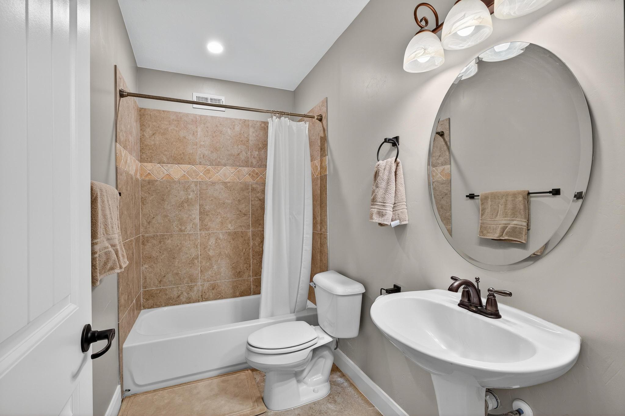 DIXIE SPRINGS - Residential