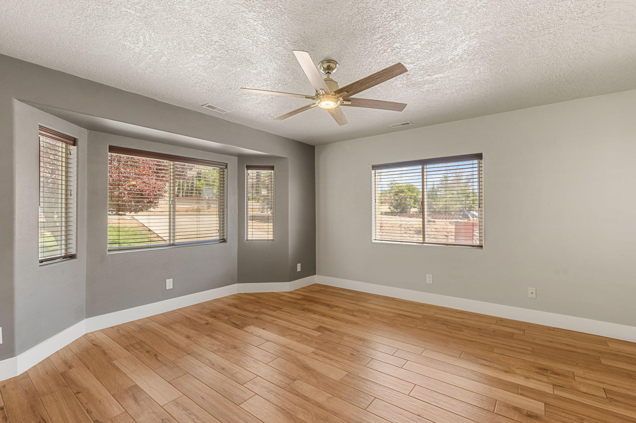 TOQUERVILLE TOWNSITE - Residential