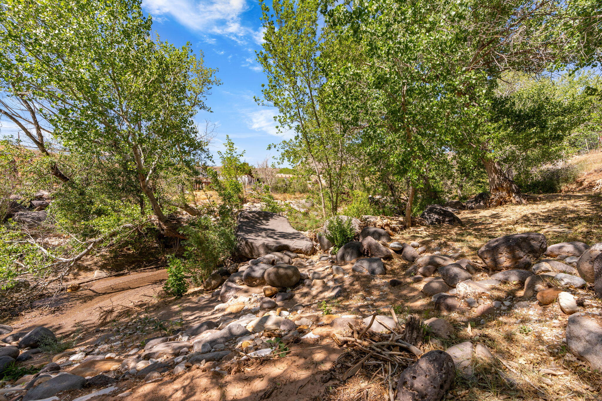 TOQUERVILLE TOWNSITE - Residential