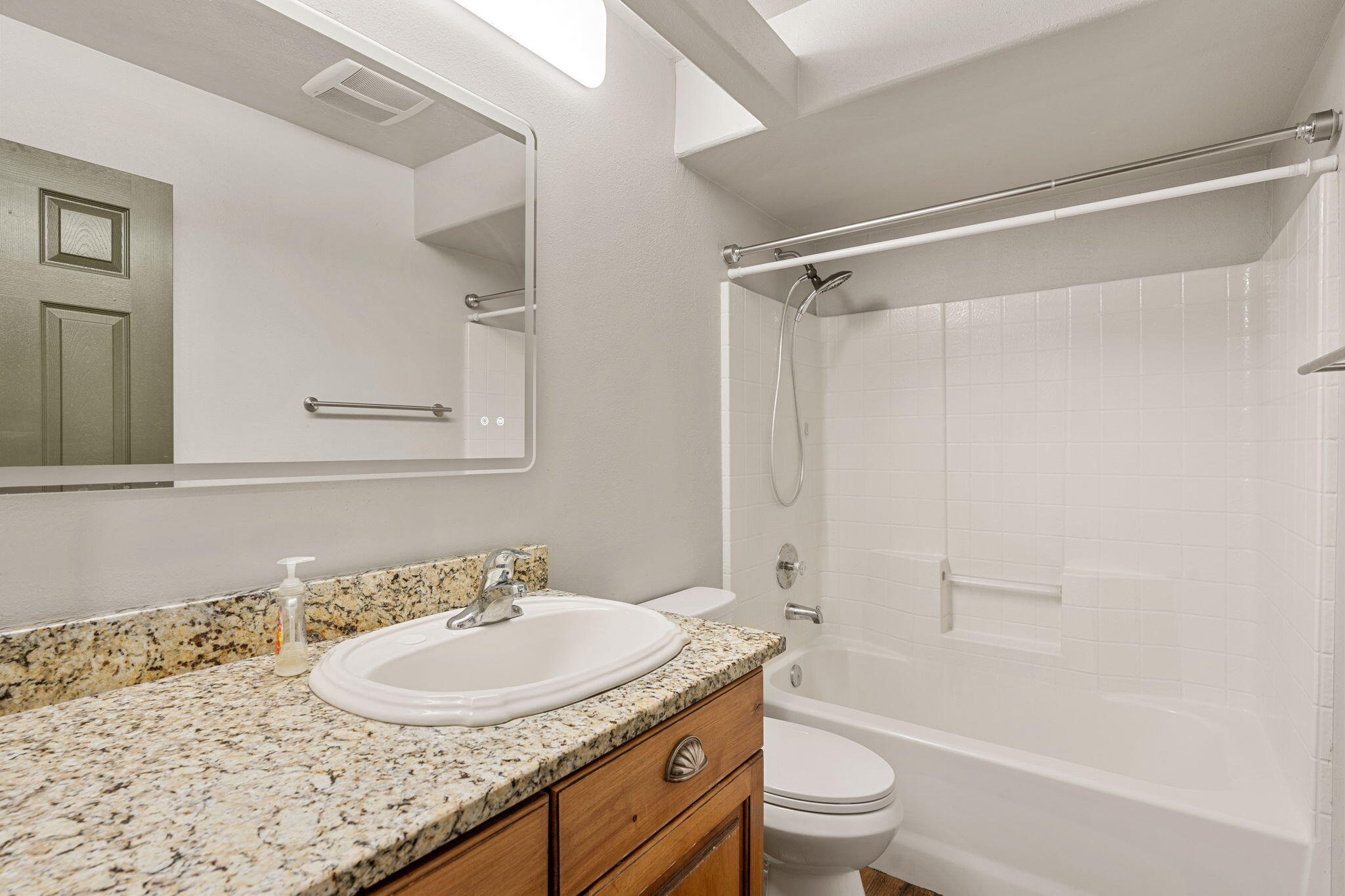 TOQUERVILLE TOWNSITE - Residential