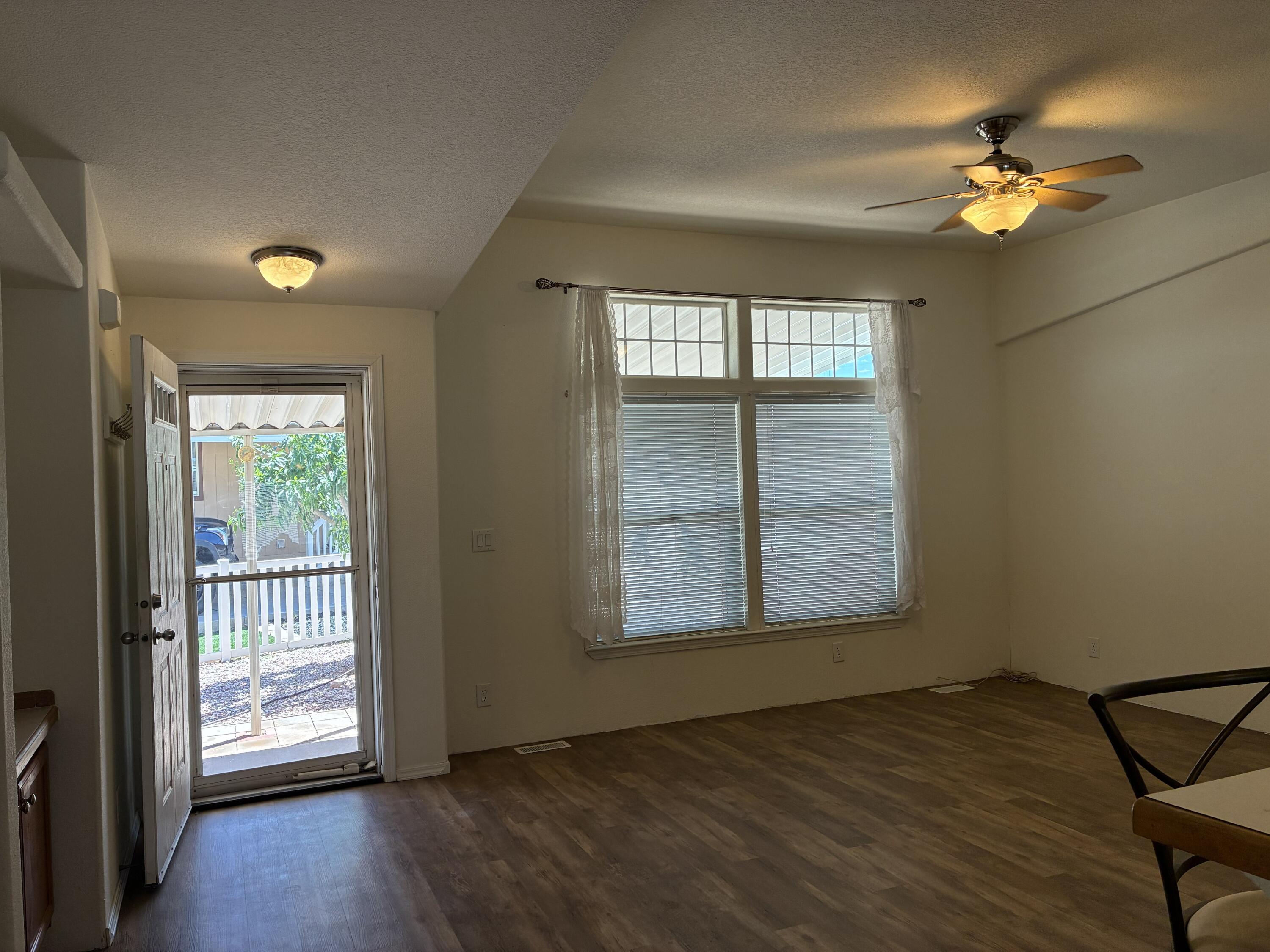LAVA BLUFF MOBILE HOME PARK - Residential