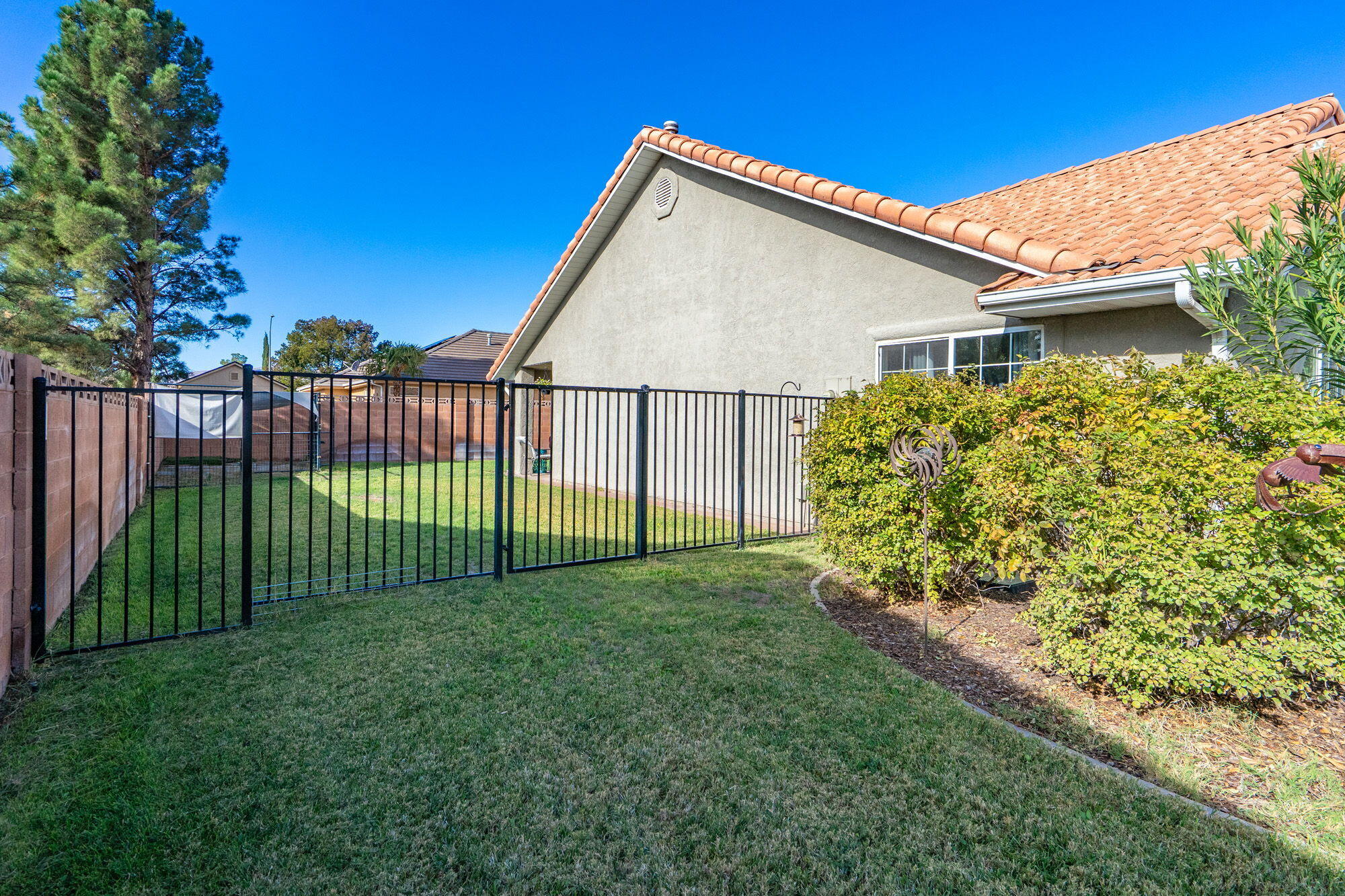 SUNSET PLATEAU - Residential