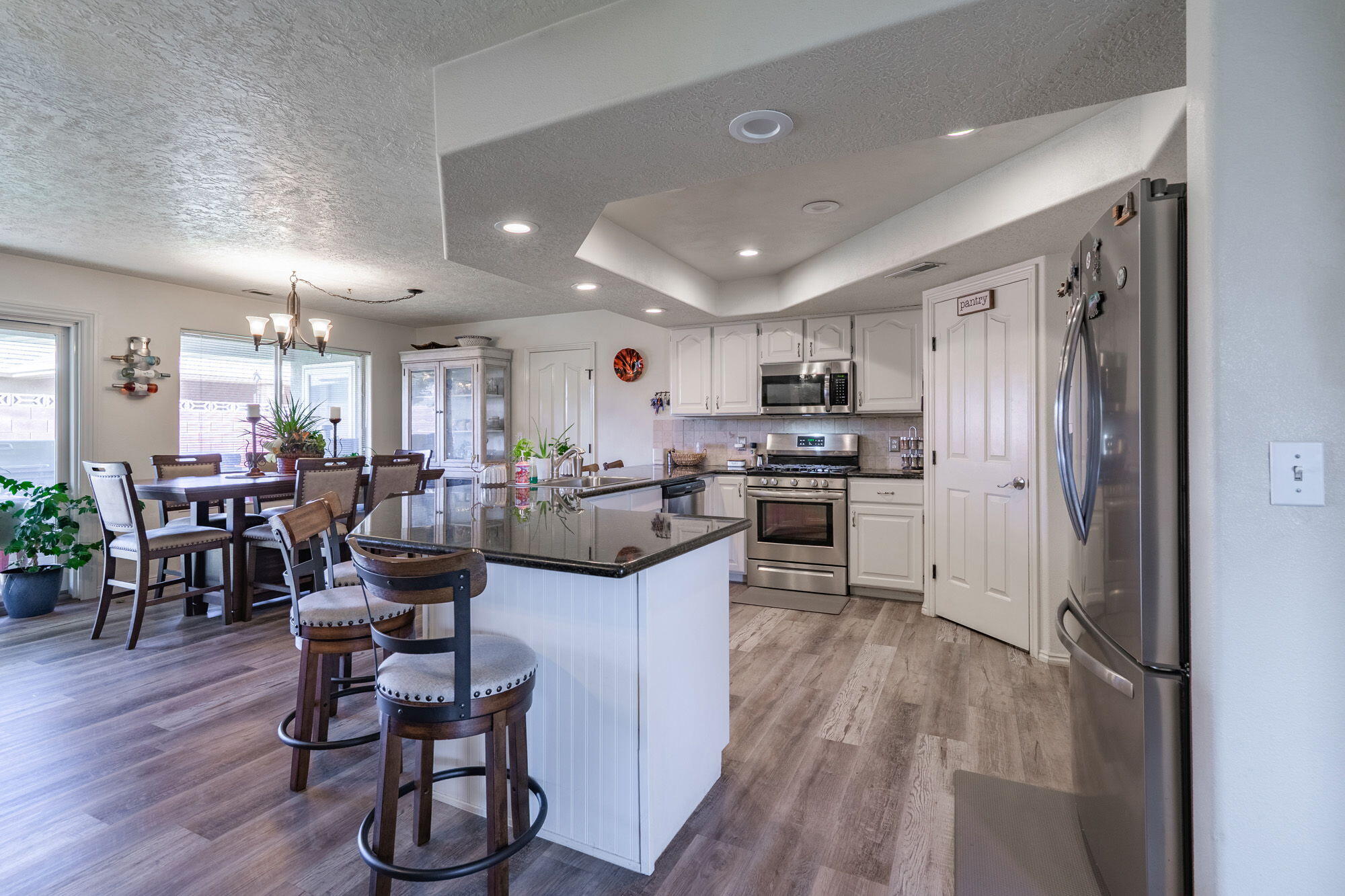 SUNSET PLATEAU - Residential