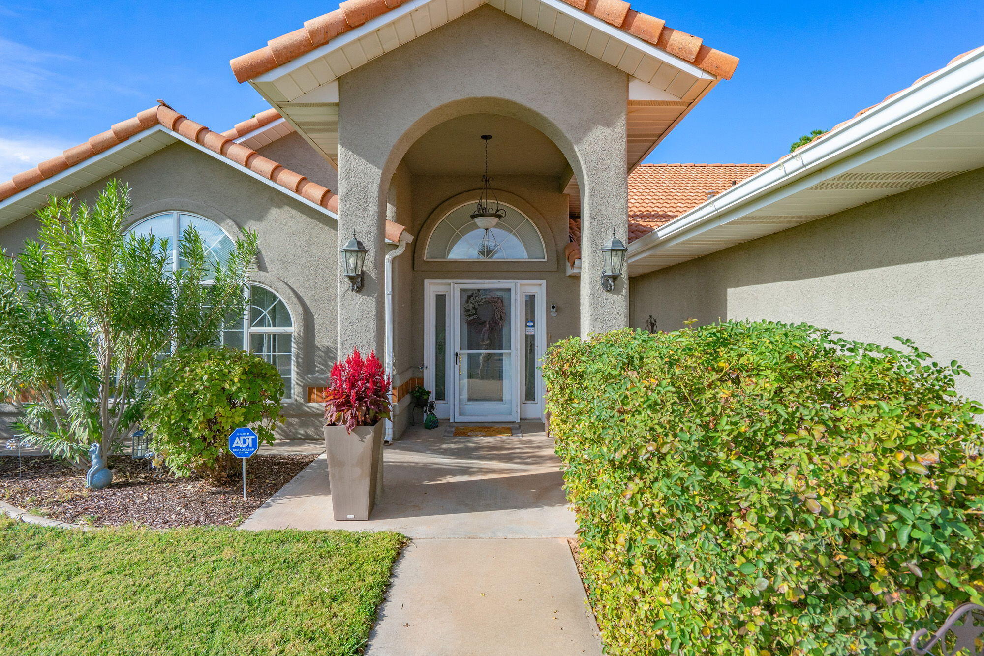 SUNSET PLATEAU - Residential