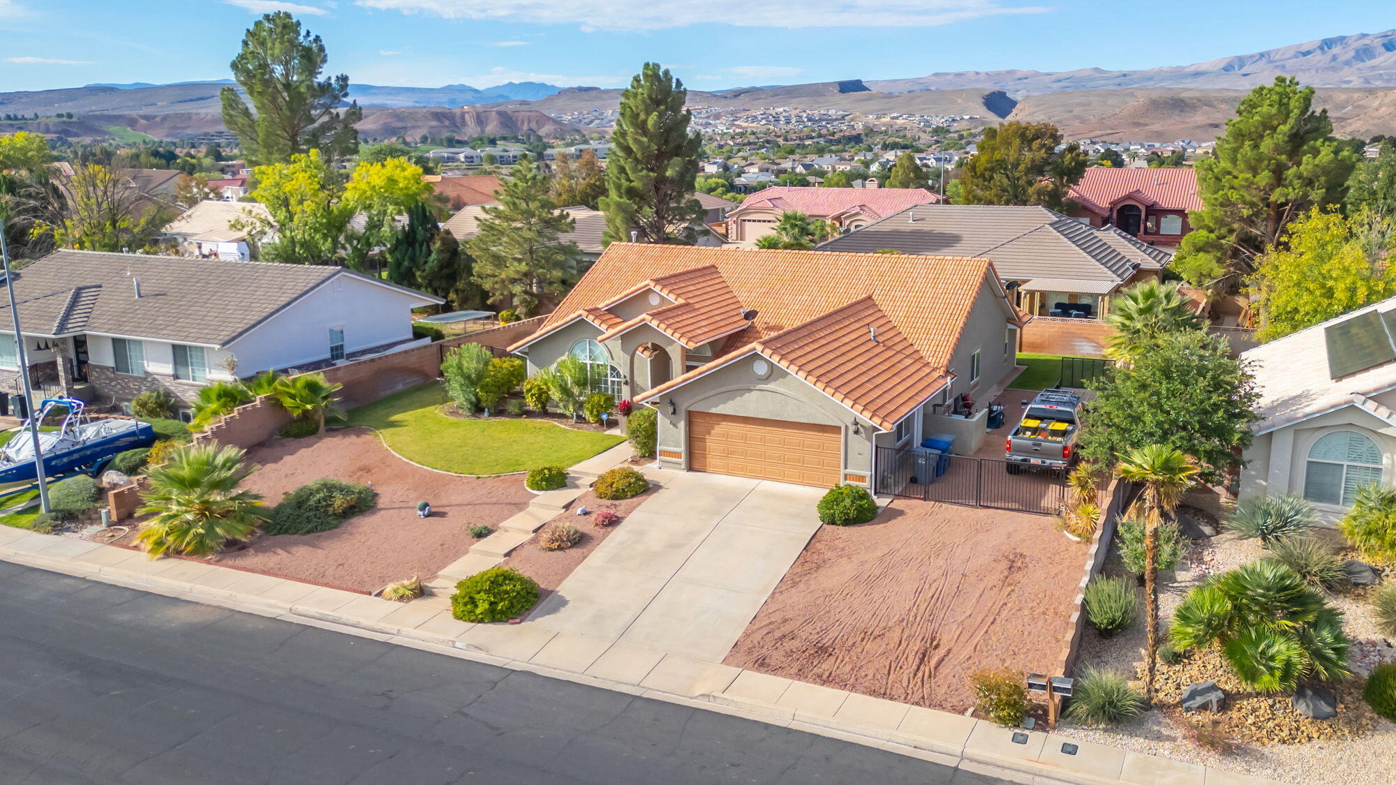 SUNSET PLATEAU - Residential