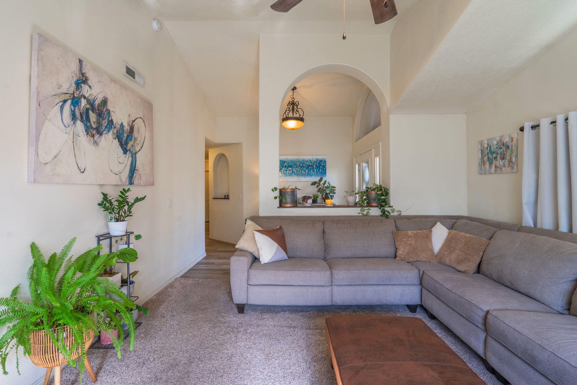 SUNSET PLATEAU - Residential