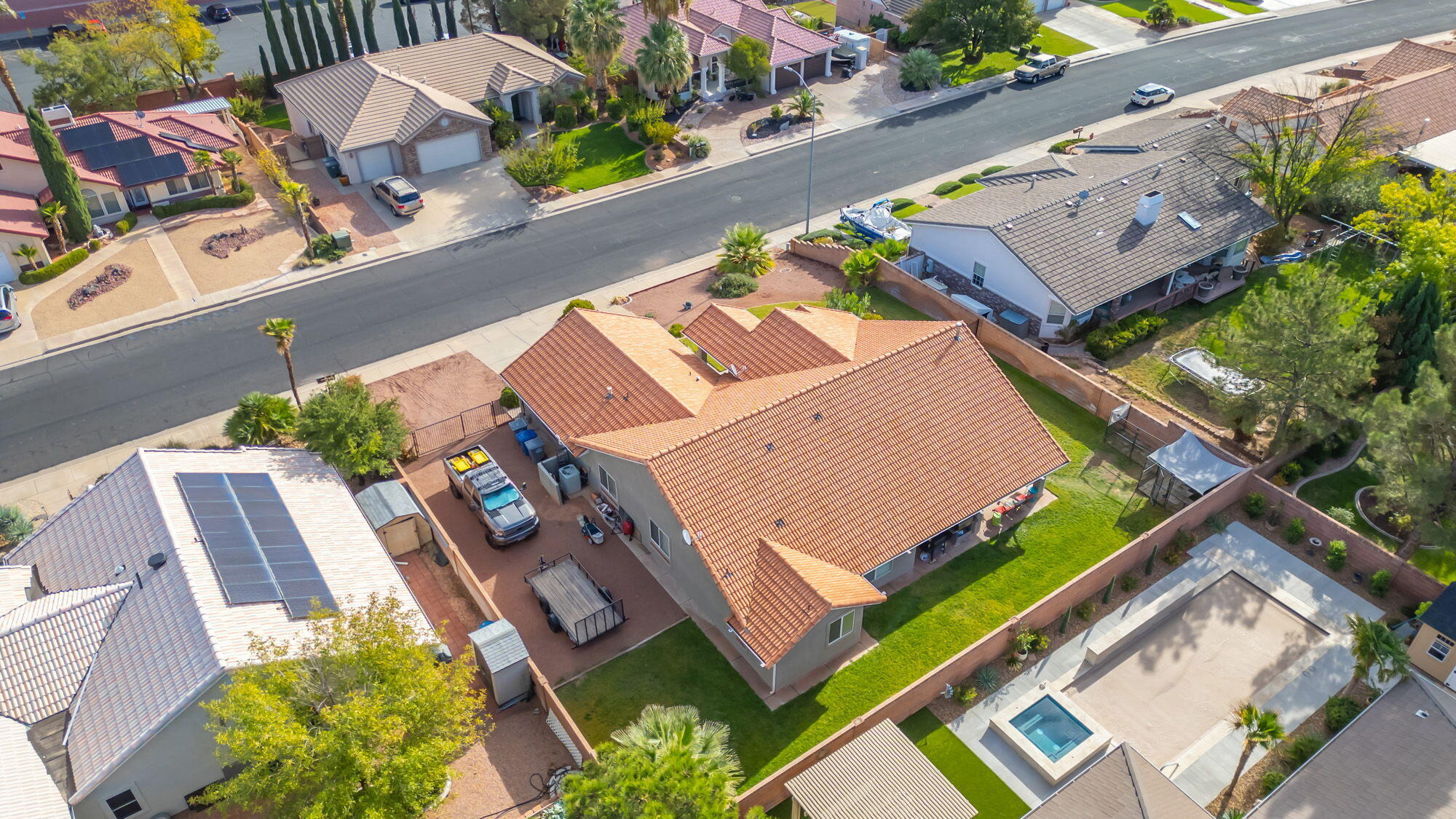 SUNSET PLATEAU - Residential