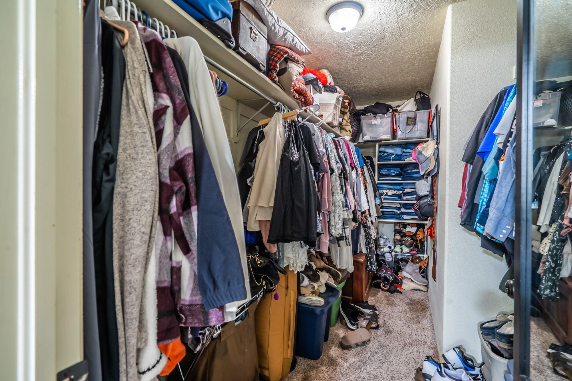 SUNSET PLATEAU - Residential