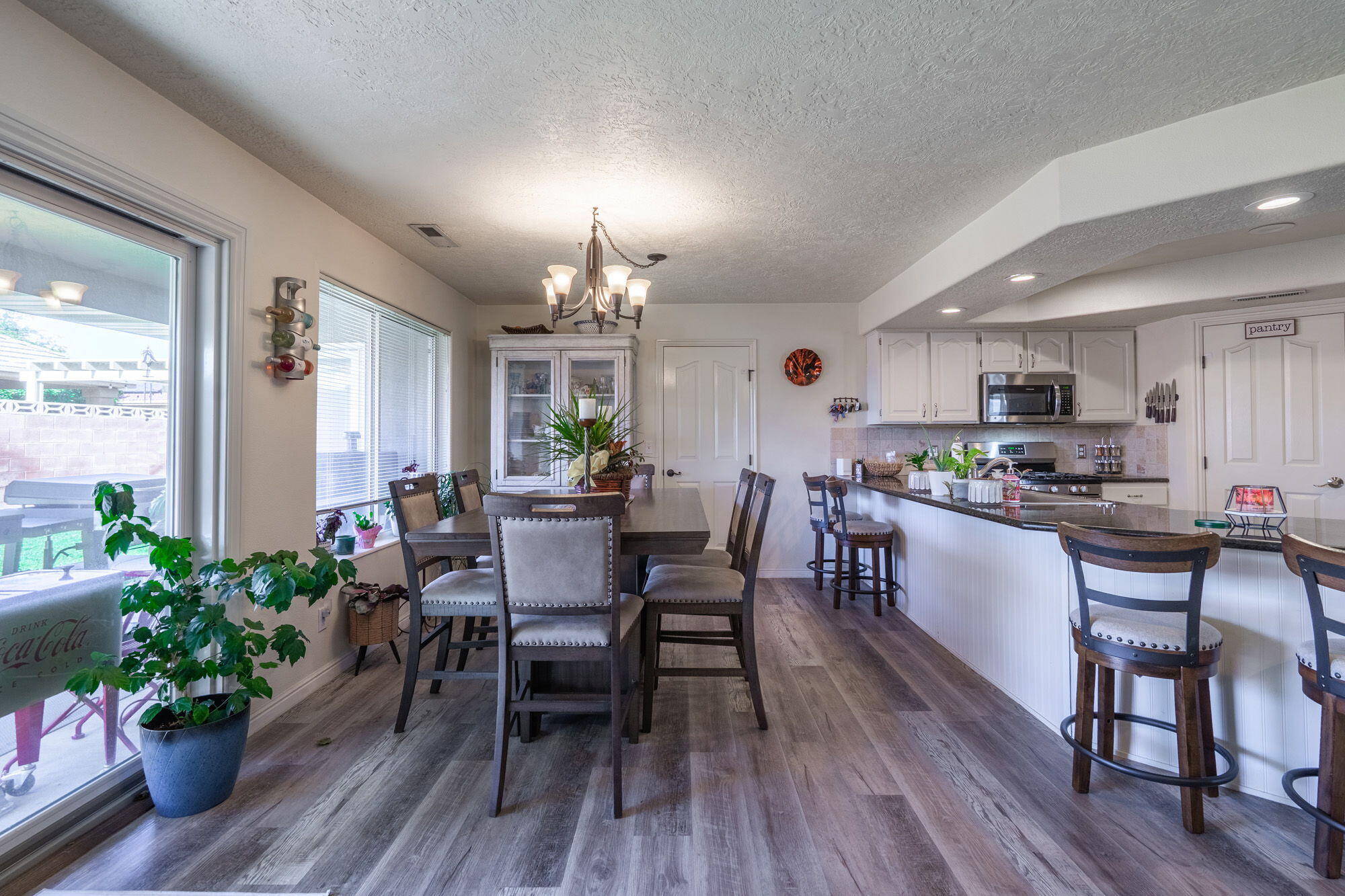 SUNSET PLATEAU - Residential