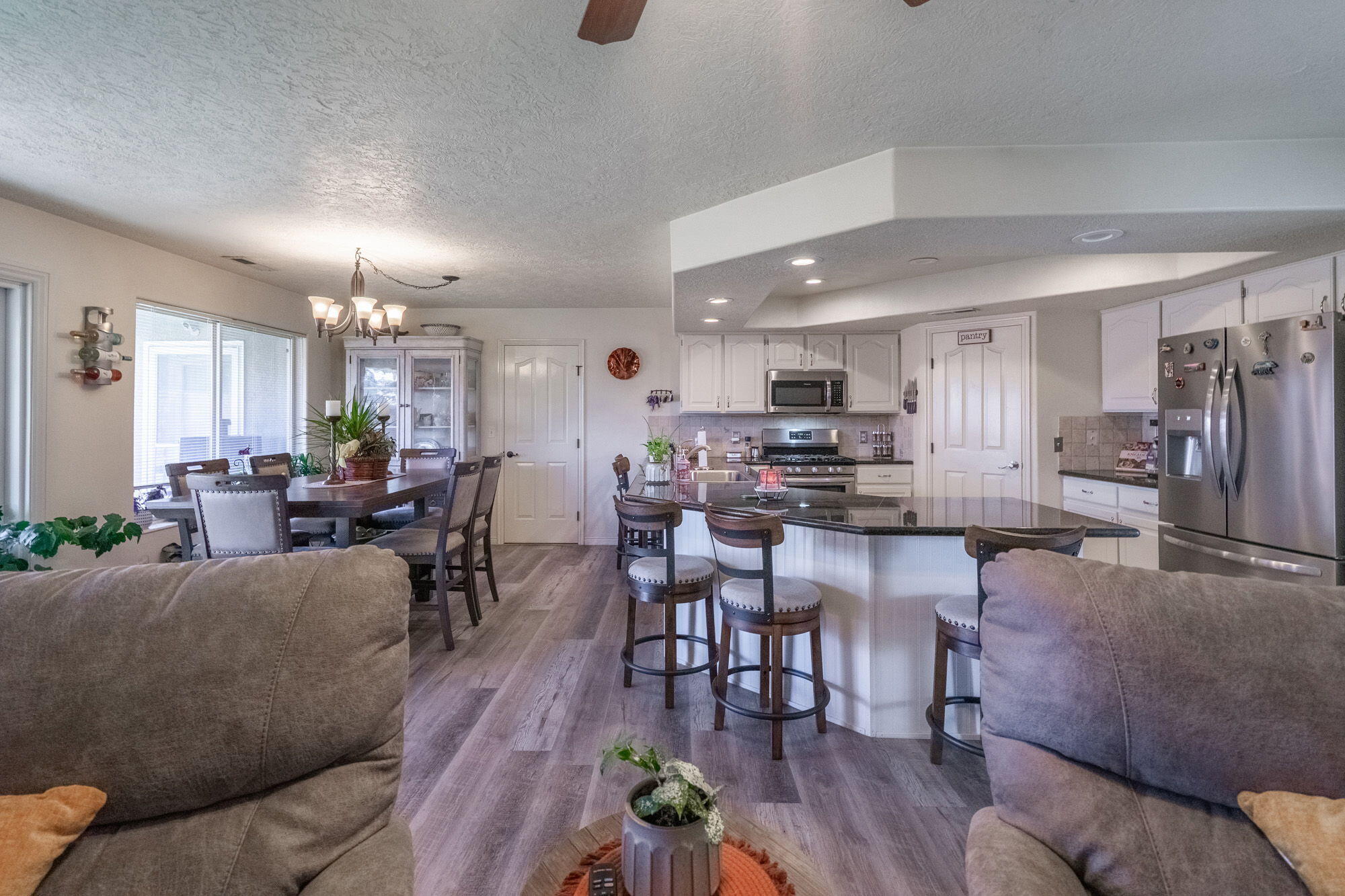 SUNSET PLATEAU - Residential