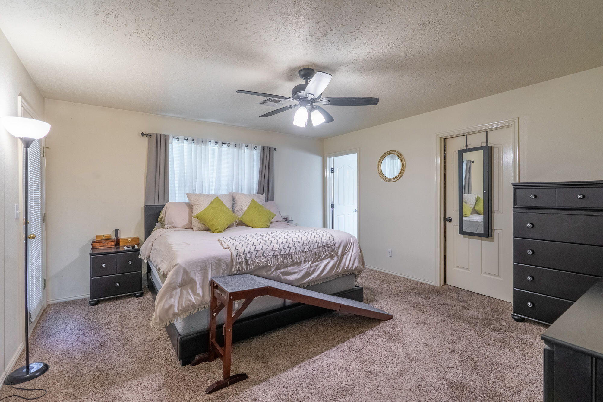 SUNSET PLATEAU - Residential