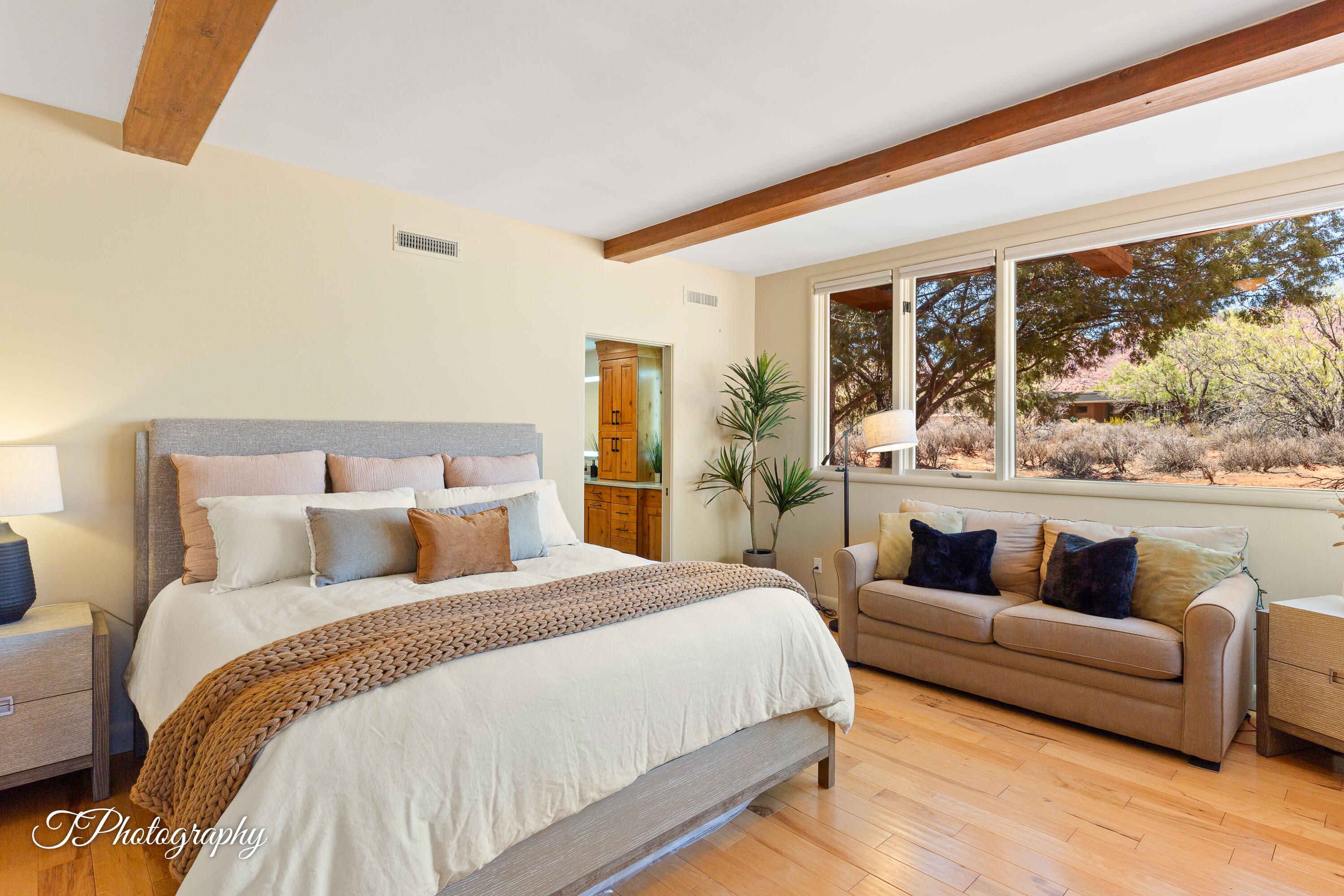 SHONTO POINT - Residential