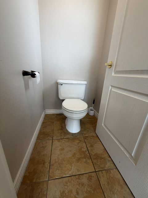 Tiny photo for 1157 E CHOKEBERRY DR, Saint George, UT 84790 (MLS # 26-267751)