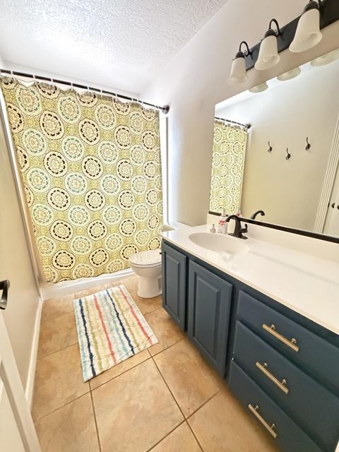 Tiny photo for 1157 E CHOKEBERRY DR, Saint George, UT 84790 (MLS # 26-267751)