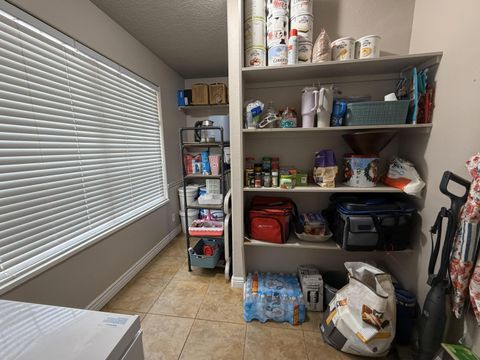 Tiny photo for 1157 E CHOKEBERRY DR, Saint George, UT 84790 (MLS # 26-267751)