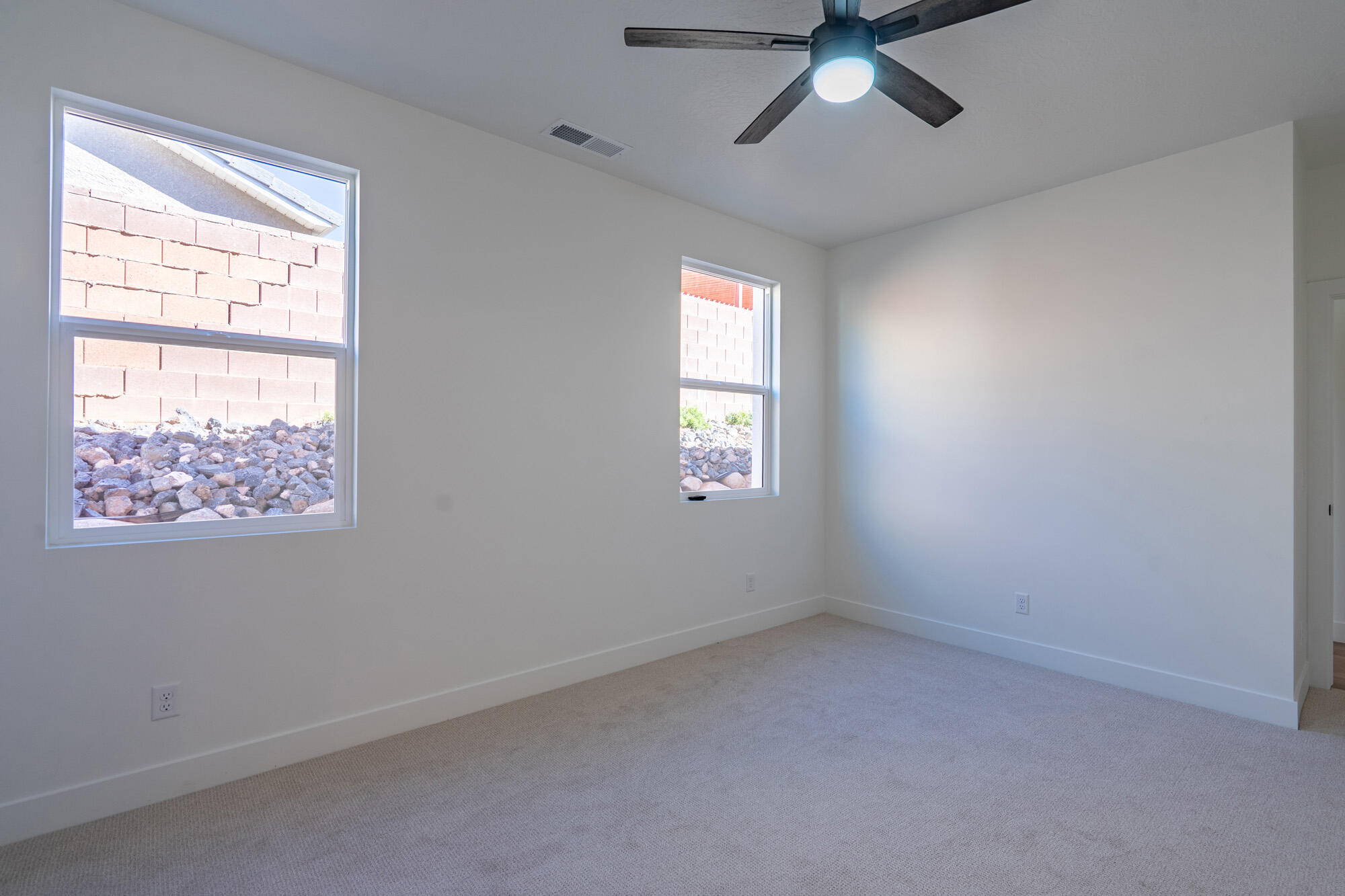 EVES GARDEN - Residential