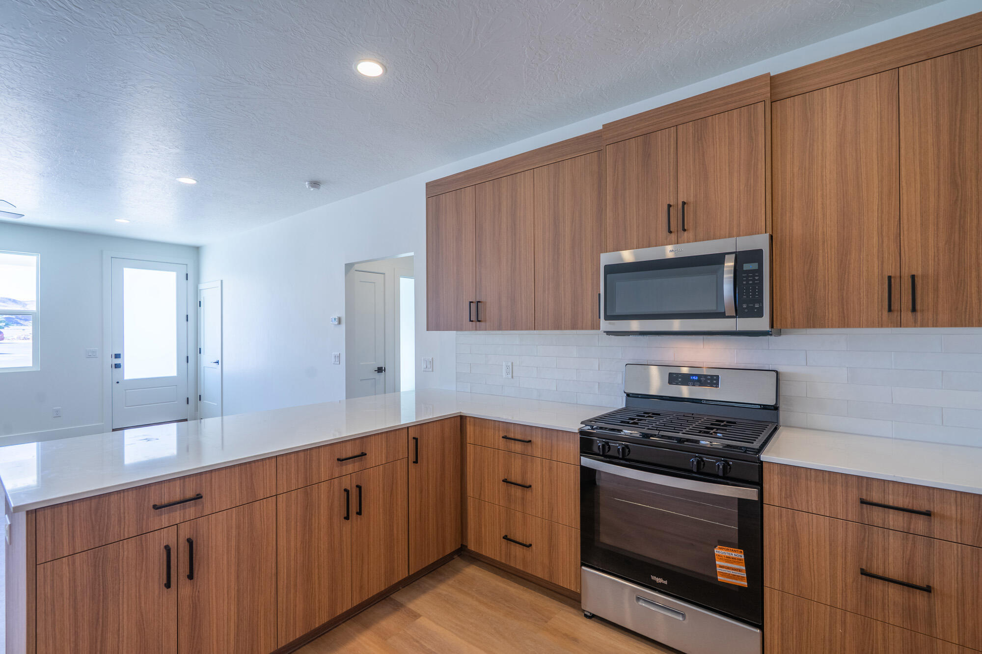 EVES GARDEN - Residential