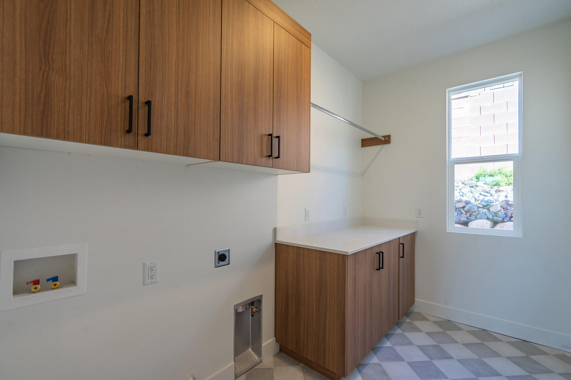 EVES GARDEN - Residential