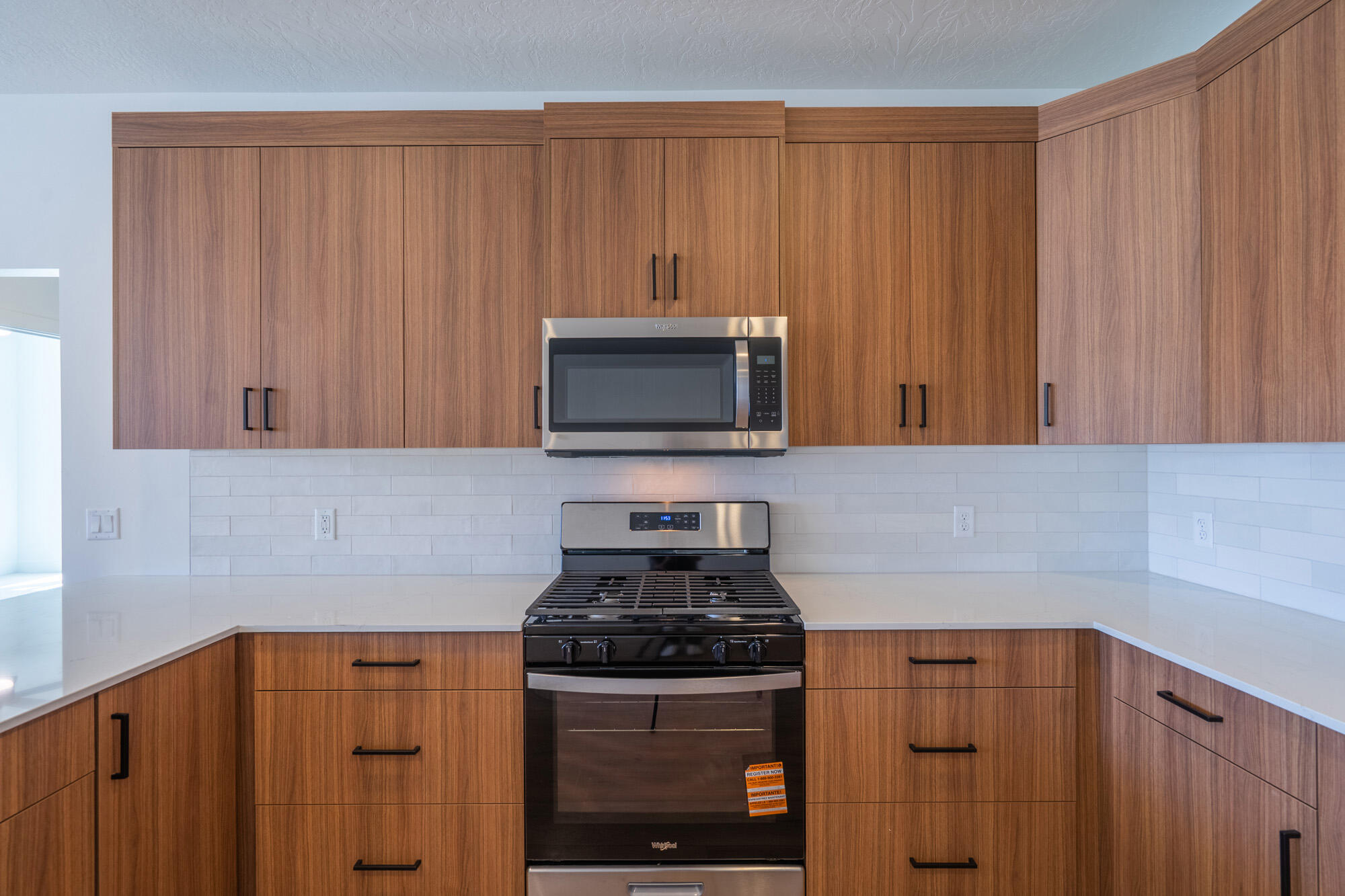 EVES GARDEN - Residential