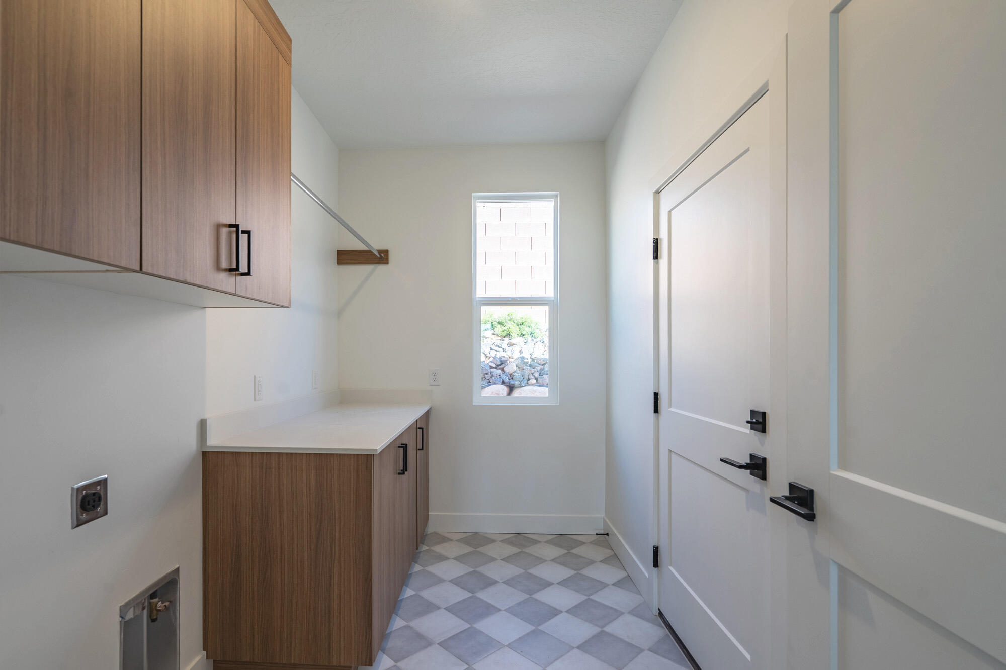 EVES GARDEN - Residential